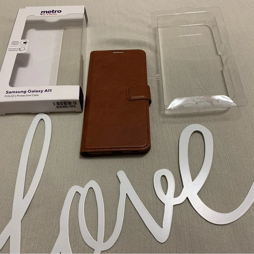 Samsung Galaxy A11 FOLIO | Protective Case Metro by T-Mobile